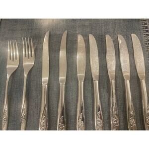 Oneida LASTING ROSE Dinner Steak Knives Forks Flatware Deluxe Stainless‎ Lot 9